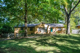 1041 Arlington Blvd, Ann Arbor, MI 48104