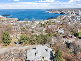 1 Doctors Run, Rockport, MA 01966