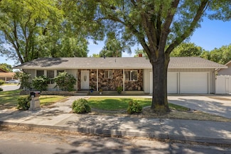 1920 E Orangeburg Ave, Modesto, CA 95355