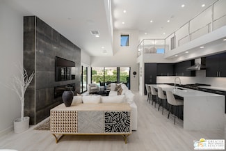 217 Vista Terrace, Palm Springs, CA 92262