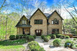 8191 S Bayview Ct, Trafalgar, IN 46181