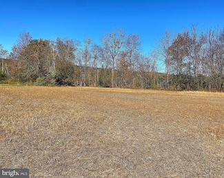 4038 Allemaengel Rd, New Tripoli, PA 18066