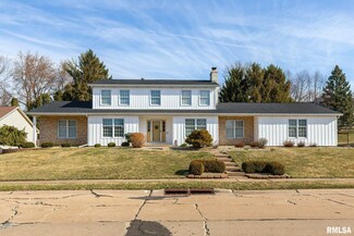 4806 Torrey Pines Ct, Davenport, IA 52807