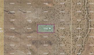 00 N Davis Rd, Golden Valley, AZ 86413