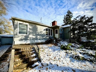 321 Woodbridge St, Des Plaines, IL 60016