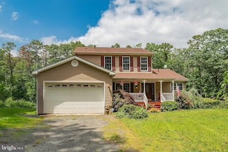 10 Hillside Ave, Tuckerton, NJ 08087