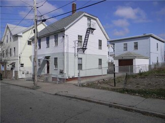 41 Webb St, Pawtucket, RI 02860