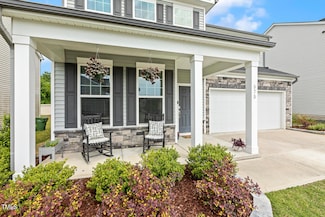575 Dawley Dr, Fuquay-Varina, NC 27526