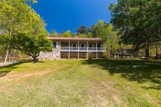 24 Bagwell Ln NE, Rydal, GA 30171