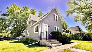 531 S 15th St, Chesterton, IN 46304