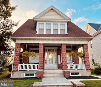 115 E Washington St, Fleetwood, PA 19522