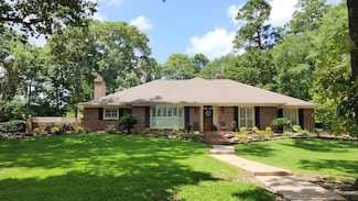 4207 Oak Creek Dr, Nacogdoches, TX 75965