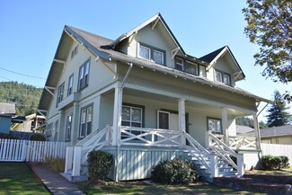 134 Main St, Scotia, CA 95565