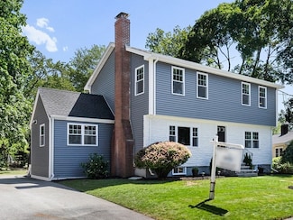 18 Muriel Ave, Wakefield, MA 01880