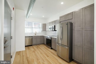 1633 Swain St Unit 1, Philadelphia, PA 19130