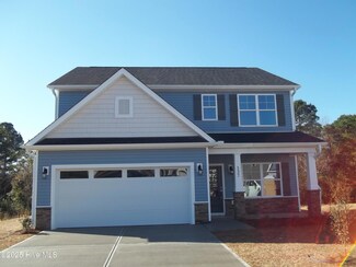 127 Paver Ln, Hampstead, NC 28443