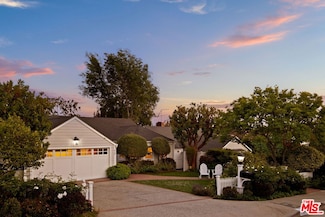 438 N Bonhill Rd, Los Angeles, CA 90049