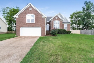2737 Aston Woods Ln, Thompsons Station, TN 37179