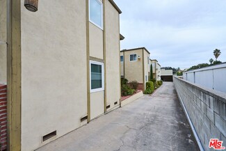 540 S Euclid Ave, Pasadena, CA 91101