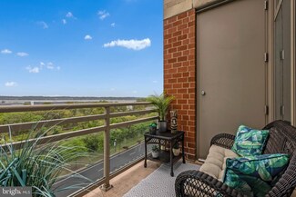 3650 S Glebe Rd Unit 652, Arlington, VA 22202