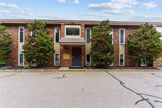 3940 Post Rd Unit 14, Warwick, RI 02886