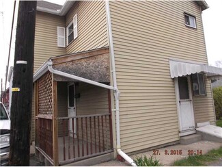 1081/2 Tenth St, Turtle Creek, PA 15145