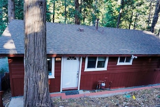 645 Wellsley Dr, Lake Arrowhead, CA 92352