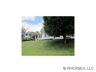 9688 N 226 Hwy, Bakersville, NC 28705