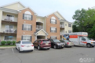1315 Fernwood Ct Unit 1315, New Brunswick, NJ 08901