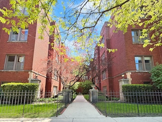 1325 W Addison St Unit 1A, Chicago, IL 60613