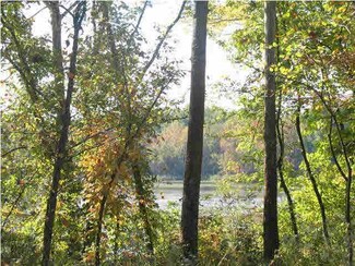 21 Deer Creek Cove Ln, Cannelton, IN 47520