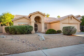 3211 W Genoa Way, Chandler, AZ 85226