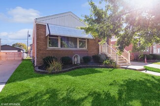 13239 S Avenue M, Chicago, IL 60633