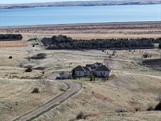27995 200th St, Pierre, SD 57501