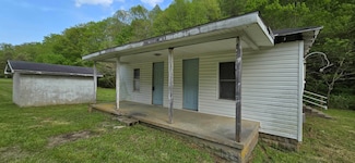 271 Rockgate Rd, Flatwoods, KY 41139