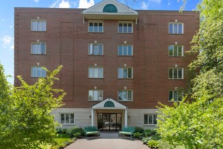 6800 N Harlem Ave Unit 304, Chicago, IL 60631