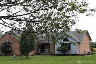 5181 Chenoweth Rd, Waynesville, OH 45068