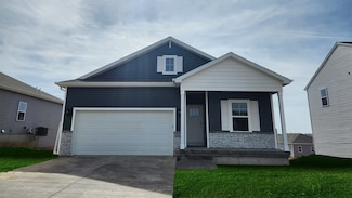 2861 Mary Green Rd, Hiawatha, IA 52233