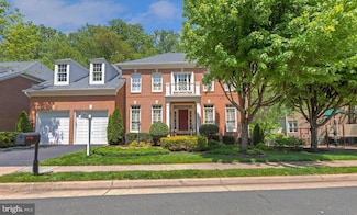 10100 Daniels Run Way, Fairfax, VA 22030