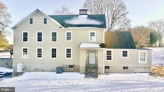 17337 York Rd, Parkton, MD 21120