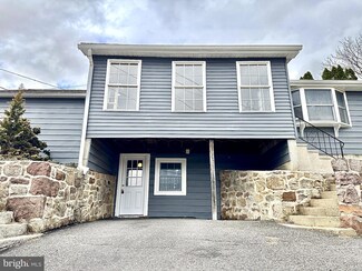 13 Mill Rd, Morgantown, PA 19543