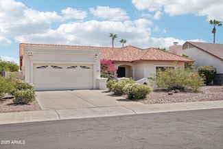 6719 W Kerry Ln, Glendale, AZ 85308