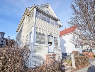 8 Bellingham Ave, Everett, MA 02149