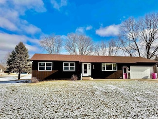 1002 SW 7th Ave, Aledo, IL 61231