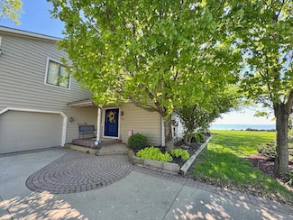 160 Southmoor Shore Dr, Saint Marys, OH 45885