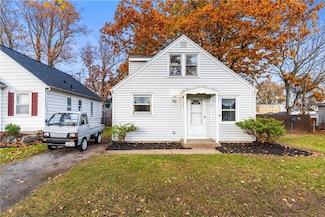 90 Eastland Rd, Rochester, NY 14616