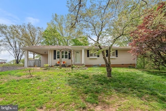 14615 Vint Hill Rd, Nokesville, VA 20181