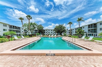 5938 Welcome Rd Unit H22, Bradenton, FL 34207