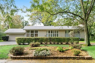 266 Larkspur Dr, Highland Park, IL 60035