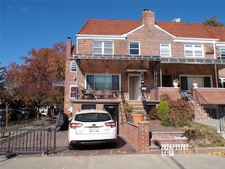 14101 68th Dr Unit Upper, Flushing, NY 11367